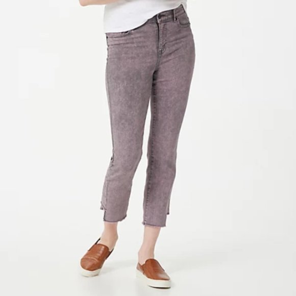 *LOGO by Lori Goldstein Petite Acid Wash Step Hem Jeans | Rose Smoke - Picture 1 of 4